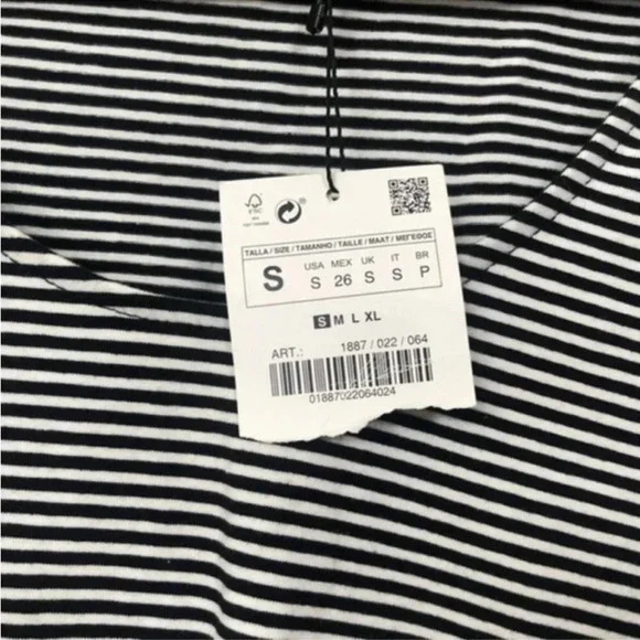 NWT Zara Striped Crop Large Ruffle Bell Sleeve Top Size Small - Picture 4 of 7